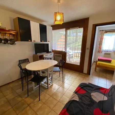 2 Pieces Avec Balcon, Parking, Proche Des Pistes - - Fr-1-459-34 Apartment La Clusaz